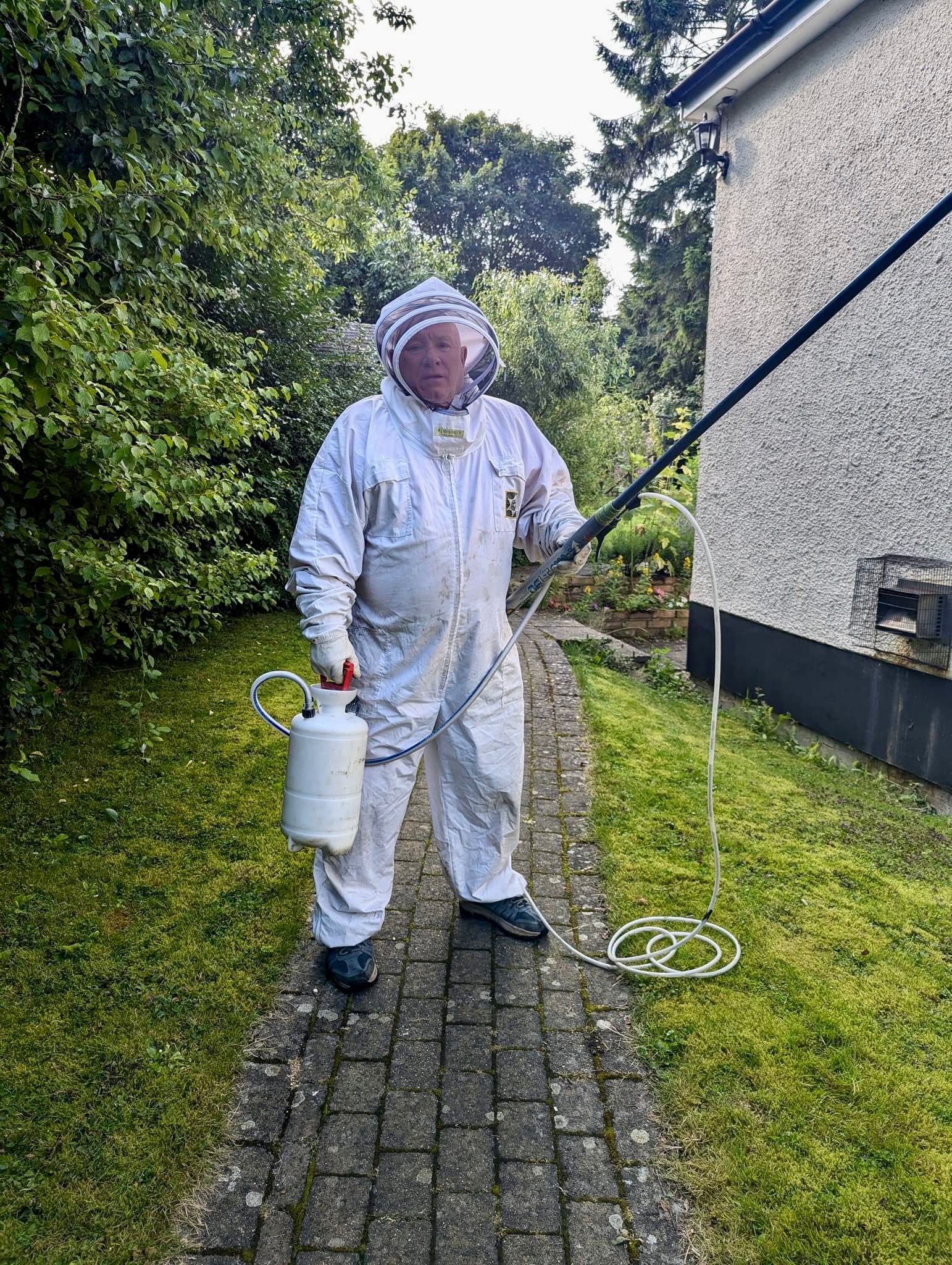 c18a179c-0dd9-499d-9bbc-29a107e74062