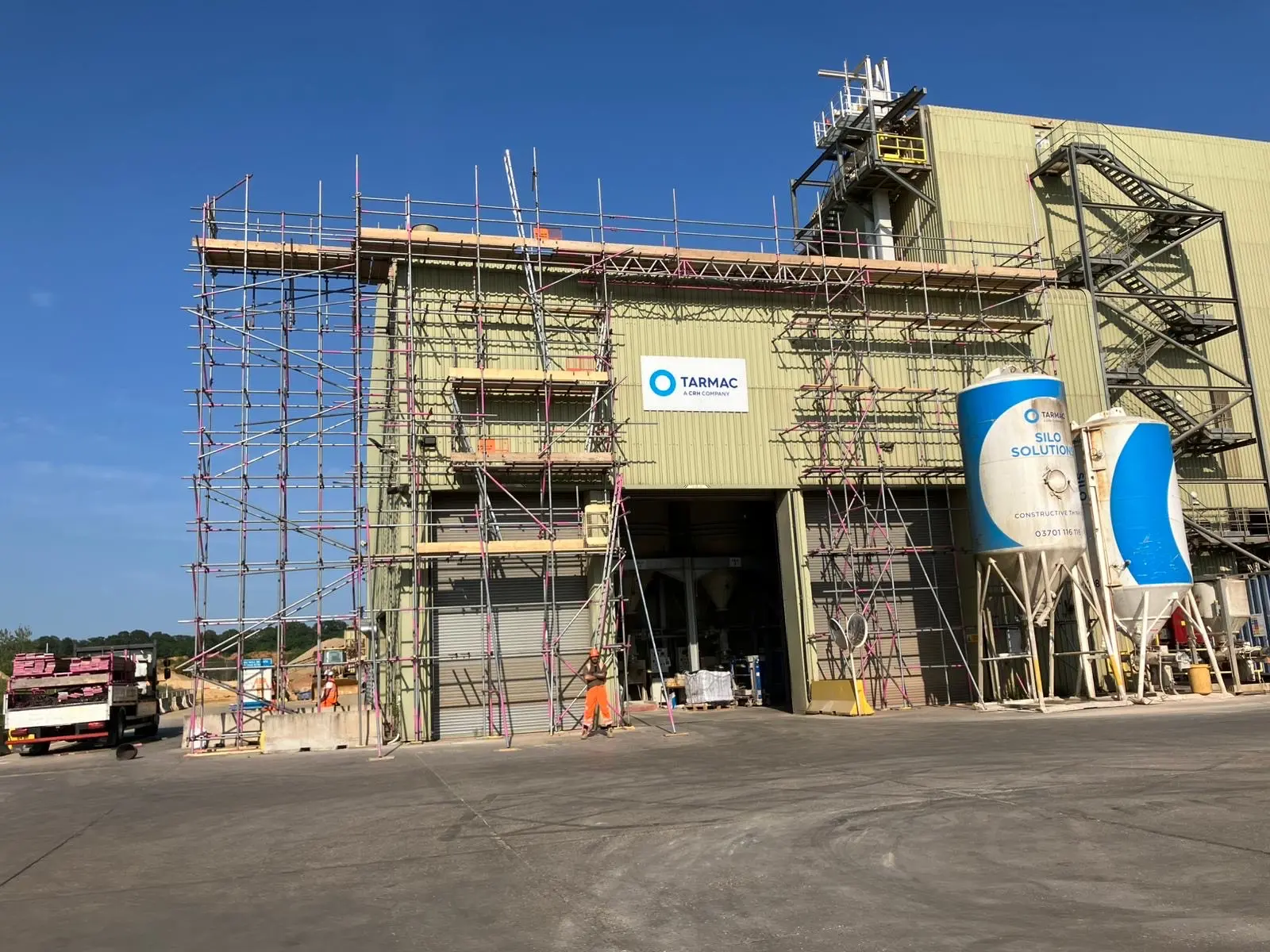 04a993fb-da94-4113-9f95-fe7faa23fd44