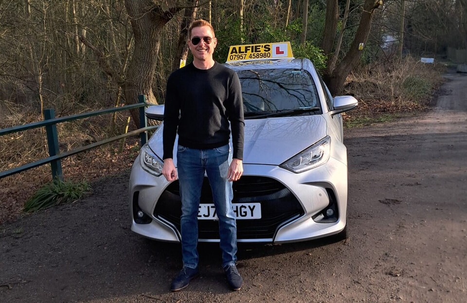 imgi_18_Driving-lessons-in-Essex-2-2