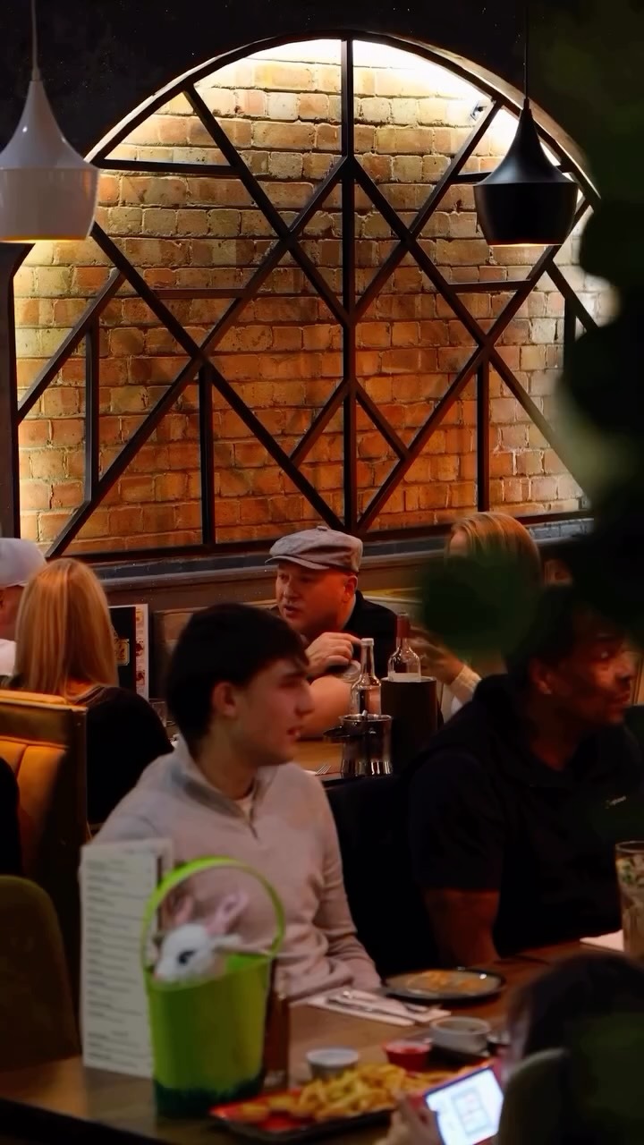 imgi_8_651506493_18077057117626972_148028847262784829_n