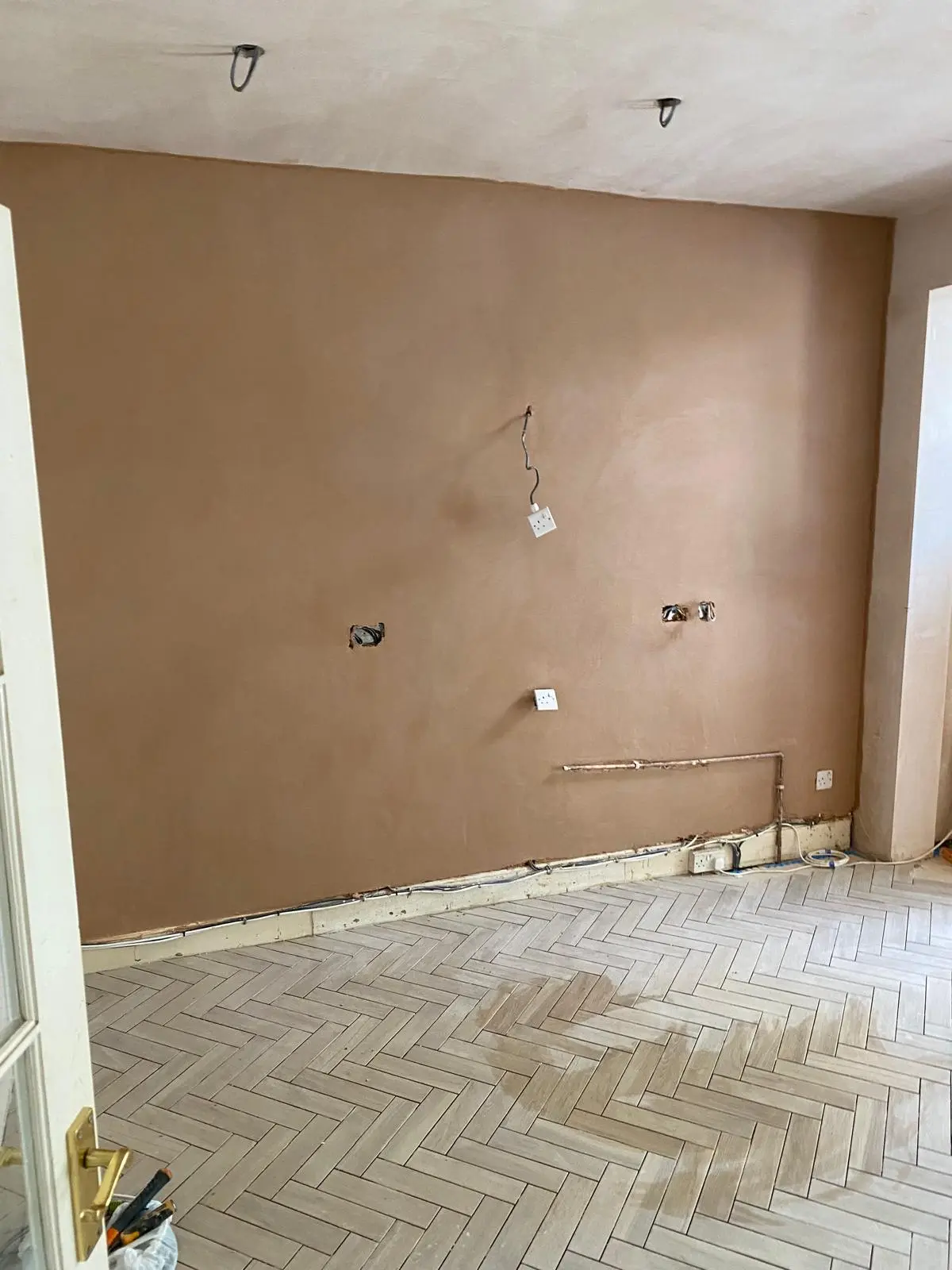 WhatsApp Image 2025-12-16 at 15.49.13 (1)